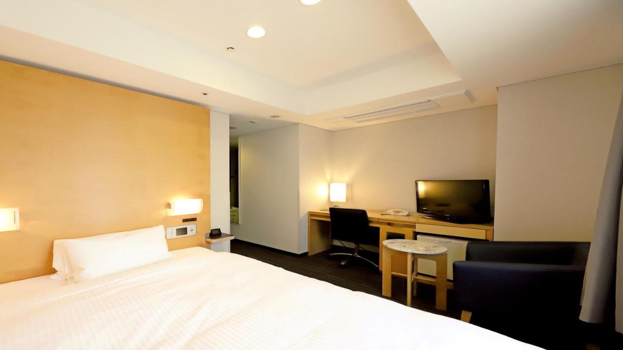 Smile Hotel Osaka Yotsubashi Zewnętrze zdjęcie